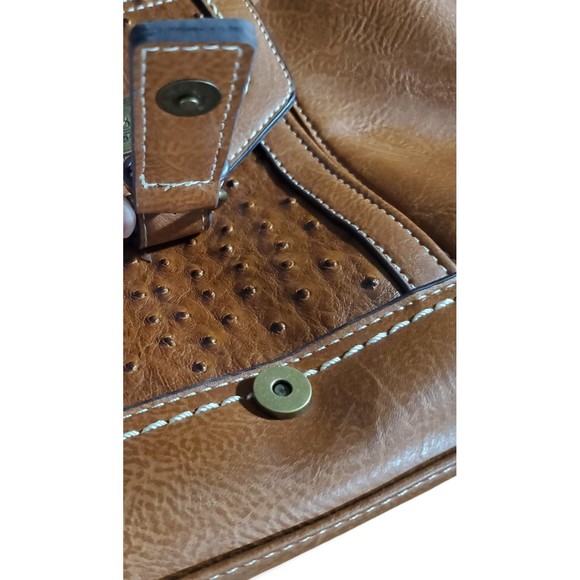 B.O.C. Born Concepts Medium Shoulder Bag Brown Faux Leather Pebbled Front - Picture 6 of 10